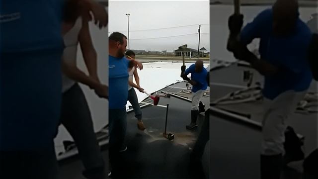 Слаженная работа.