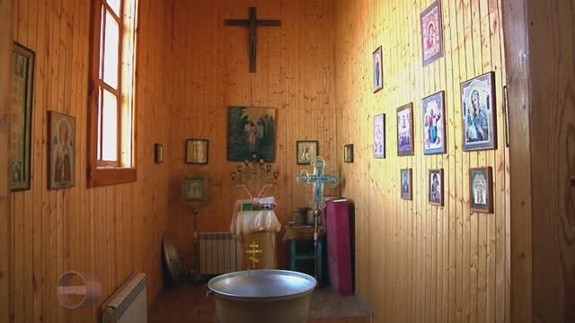 г Сызрань "без прикрас" . 4 (крестильня) . Храм в честь иконы Божией Матери Феодоровская  .