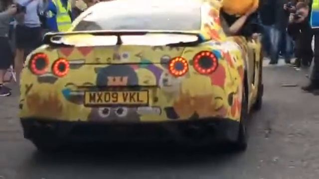 Car Throttle Emoji GTR At Gumball 3000