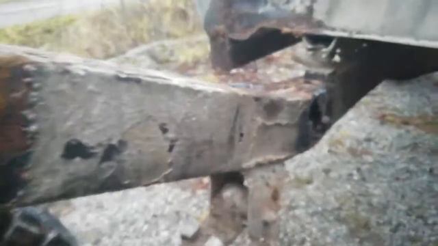 Datsun 720 4x4 frame rust