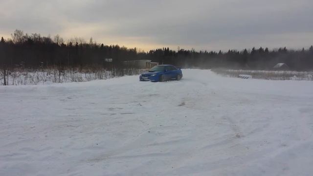 субару
