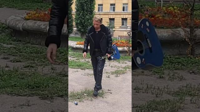 Одинокий Дед Мороз