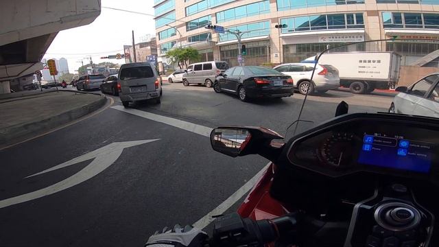 [One Day Rider] 2019 HONDA GOLDWING ｜台64線東西向快速道路 - 新莊往文山 (一)