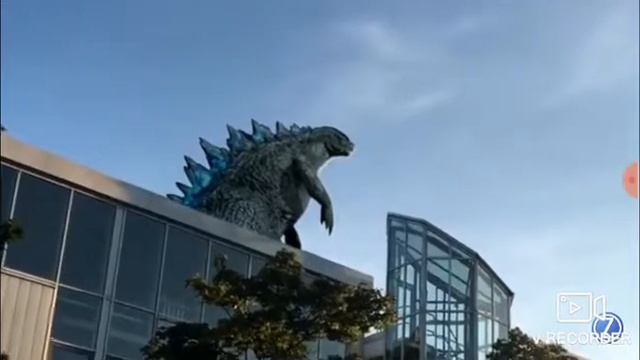 Реакция на 5 годзилл снятых на камеру