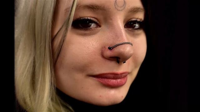 Не обычный, редкий пирсинг. Мейз тату студия, мастер Сильвия.