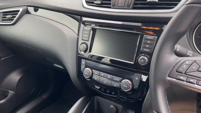 Nissan Qashqai Acenta Premium - VE70 YDP