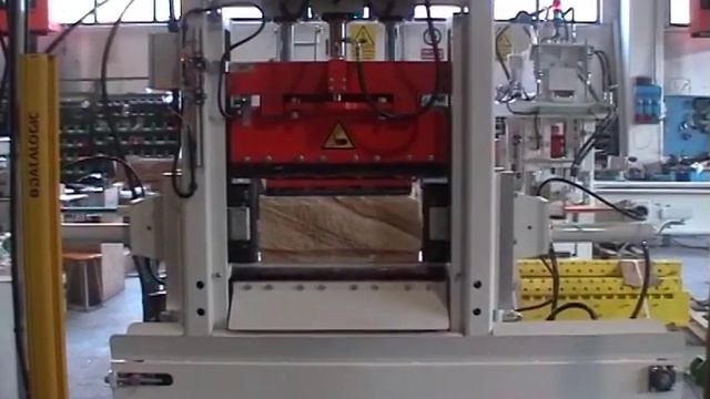 STONE PITCHING MACHINE  by TECHNO SPLIT Italy станок для распила камня