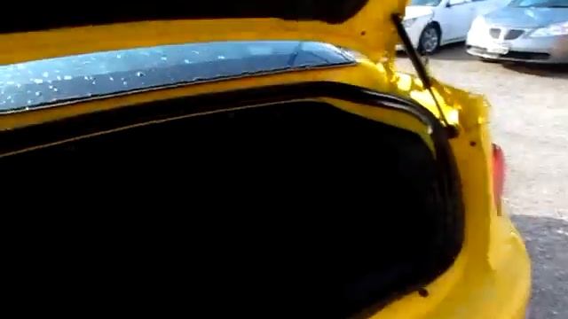 169308 Yellow 2009 Chevrolet Cobalt LT x264