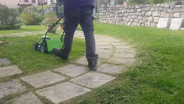Decespugliatore Honda gx35 4tempi + rasaerba Greenworks 40v