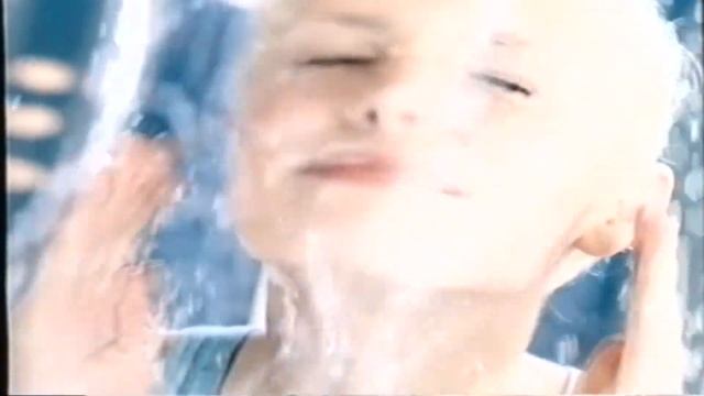 Garnier Synergie Pure Ad 2001