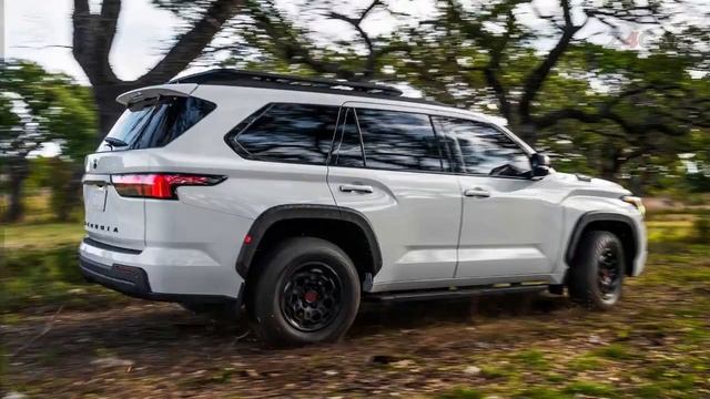 تویوتا سکویا 2023 toyota sequoia
