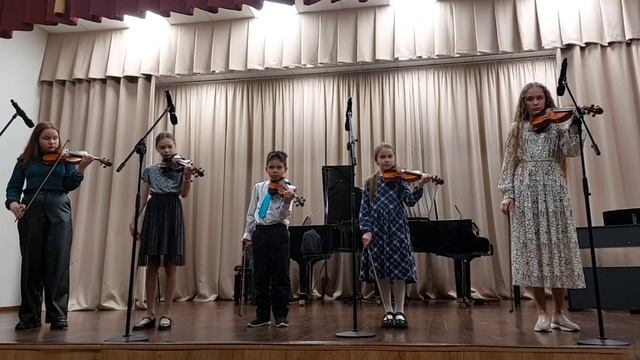 М.Красев " Падают листья"