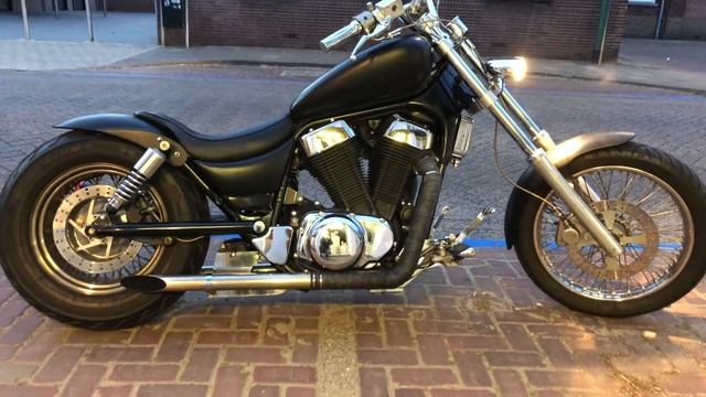 Suzuki Intruder 1400 custom exhaust