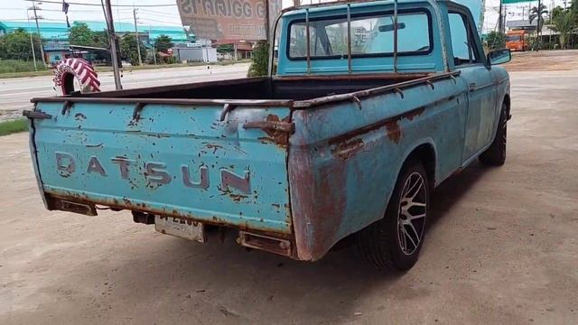 Datsun 520 เกียร์คอ 1300 ทรงเริ่มมา