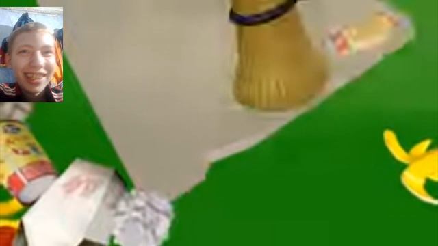 😀👩🎤👩🧔😃😁3