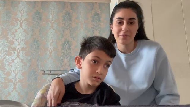 Видеоблагодарность мамы Ролана Алояна