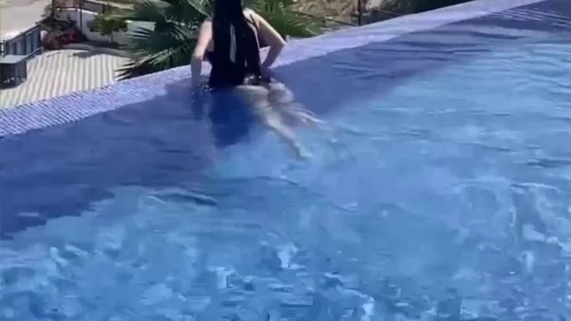 Kristina  22