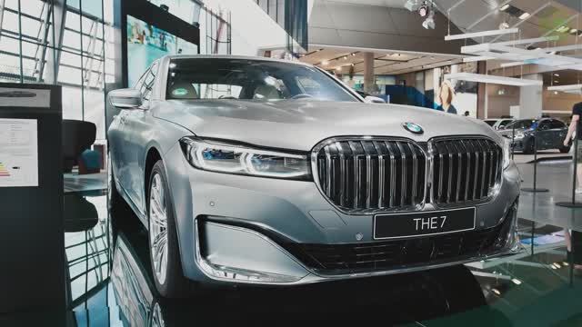 BMW 750 Li 2021