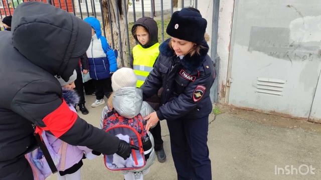 Сотрудники Госавтоинспекции провели профилактическую акцию «Засветись!»