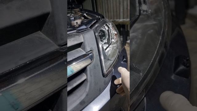 Установка фароомывателя на ладу Гранту.