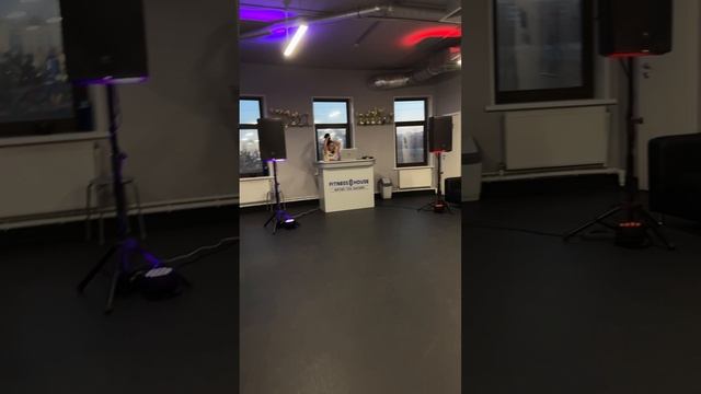 Мои пятничные дискотеки теперь выглядят так