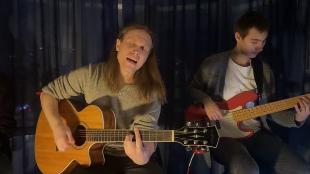 Очень красиво спели "Shape of My Heart" (Sting cover)