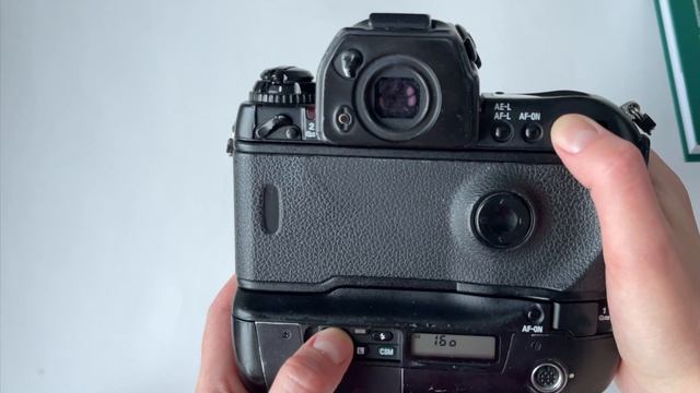 Пленочная фотокамера NIKON F5