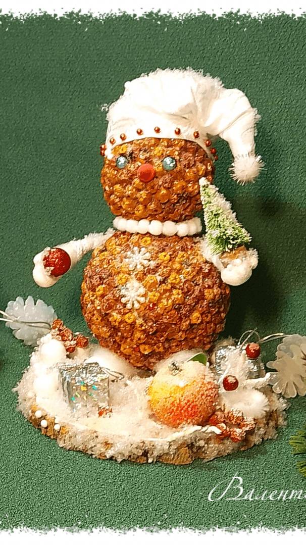 Рябиновый снеговичок.)