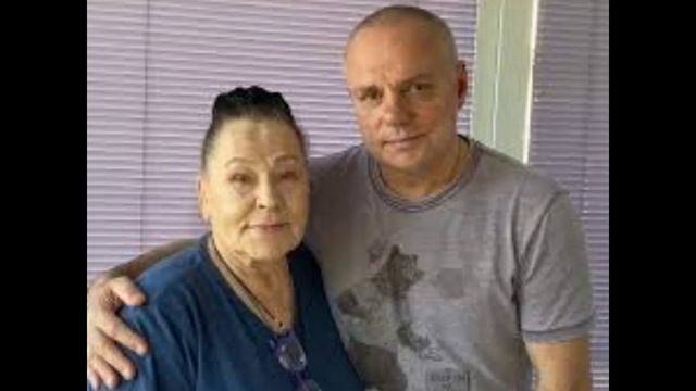 Актриса Раиса Рязанова попалась на удочку мошенникам