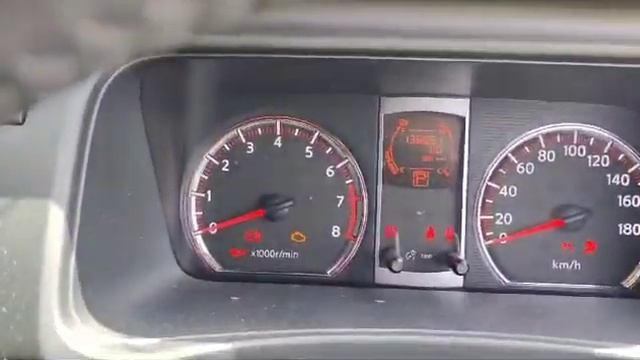 WC82 NISSAN SERENA CC25-356394 MR20DE CVT