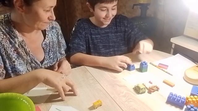 Играем