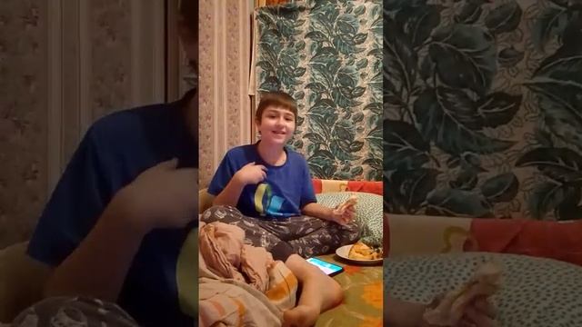 Довольный ребенок