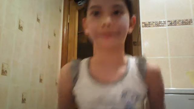 Съедобные школьные резинки из фруктов.