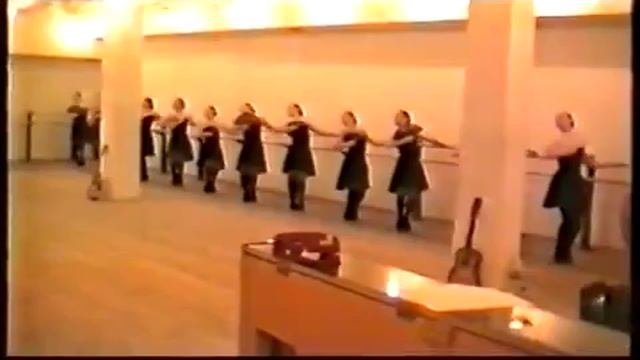 Школа-Народный танец 1 ПОЛУГОДИЕ, 1 КУРС-2003-ДАША+4 КУРС НАСТЯ.