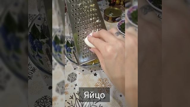 Закусочные бутерброды со шпротами