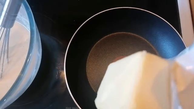 How to make delicious Pancakes - London Tamil Sisters- பான் கேக் செய்வது எப்படி?