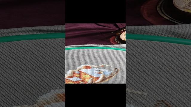 Тёплая вышивка вечером