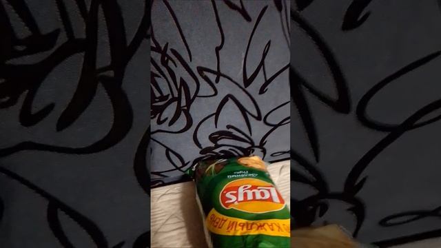 lays чипсы с зелёным луком