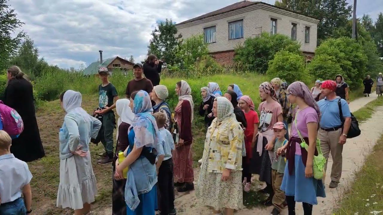 Традиционный Романовский Царский Крестный ход