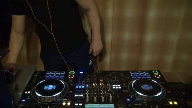 Sergey_Shagaev_Melodic_Techno_House_Mix_Episode #1 (Pioneer XDJ-XZ) 1-2