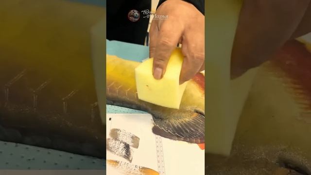 Эффектный способ сохранить трофей с рыбалки в виде картины от умельца из Китая.