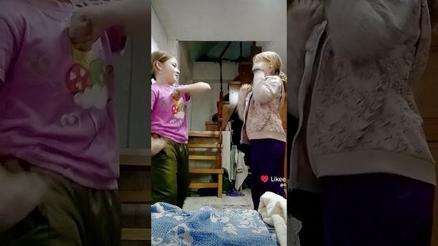 1000008703.mp4