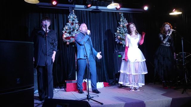 Cabaret Дункан - Flames