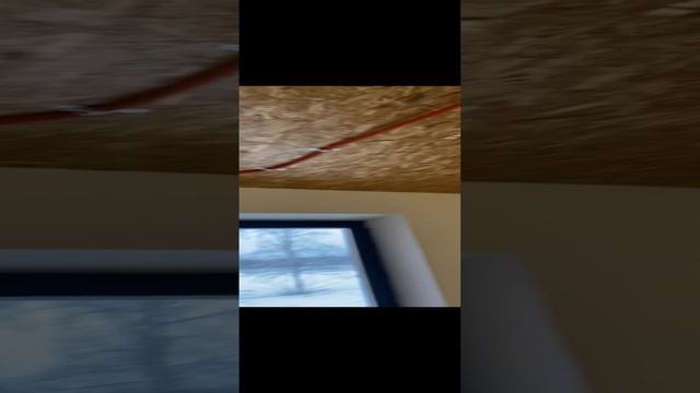 При монтаже черновой  отделки перекрытия - не предусмотрели деформационные зазоры между листами OSB