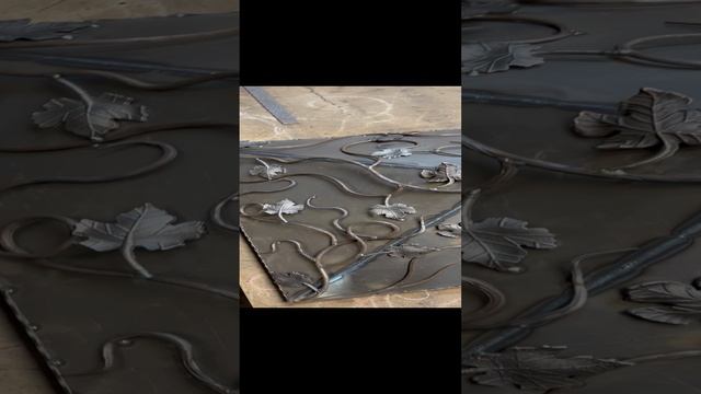 Кованная крышка на колодец