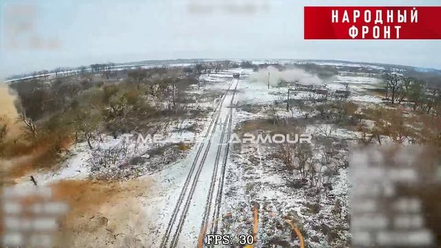 🔥 В селе Дарьино Курской области FPV-дронами на оптоволокне подбили немецкий танк Leopard 2A6 !!!