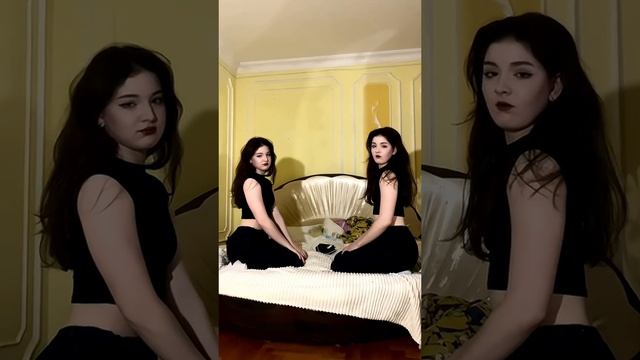 Всегда с сестрой ❤️