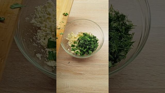 Закуска с красной икрой на новогодний стол!🔥
#новыйгод 
#закуска
#рецепты