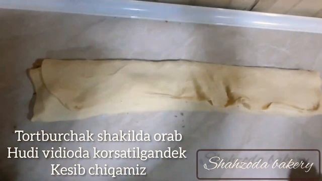 Yonģoqli bulochka (ёнгокли булочка)