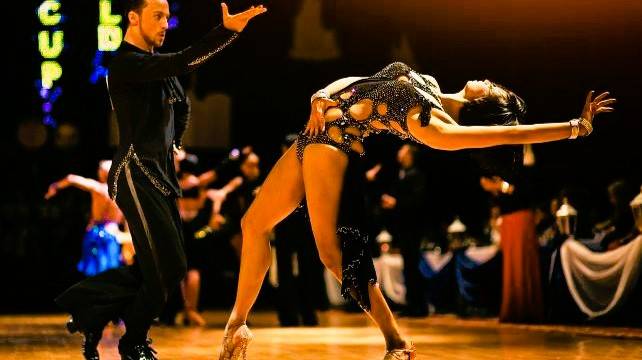BAND ODESSA & SPORTS BALLROOM DANCE - Молодая........ (COVER ЕФРЕМ АМИРАМОВ) (POP)